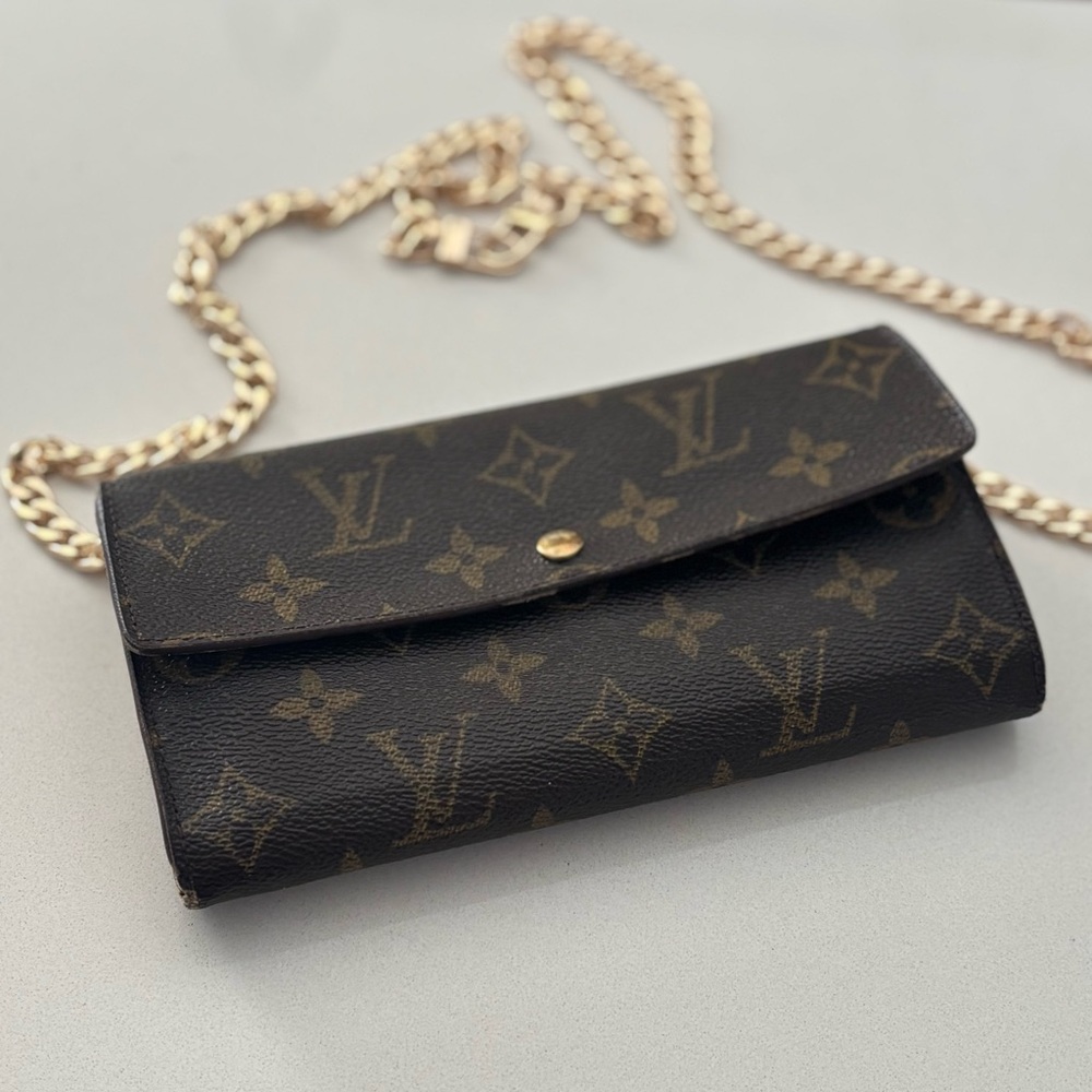 Louis Vuitton Brown Monogram Vintage Canvas Sarah Wallet with Gold Snap